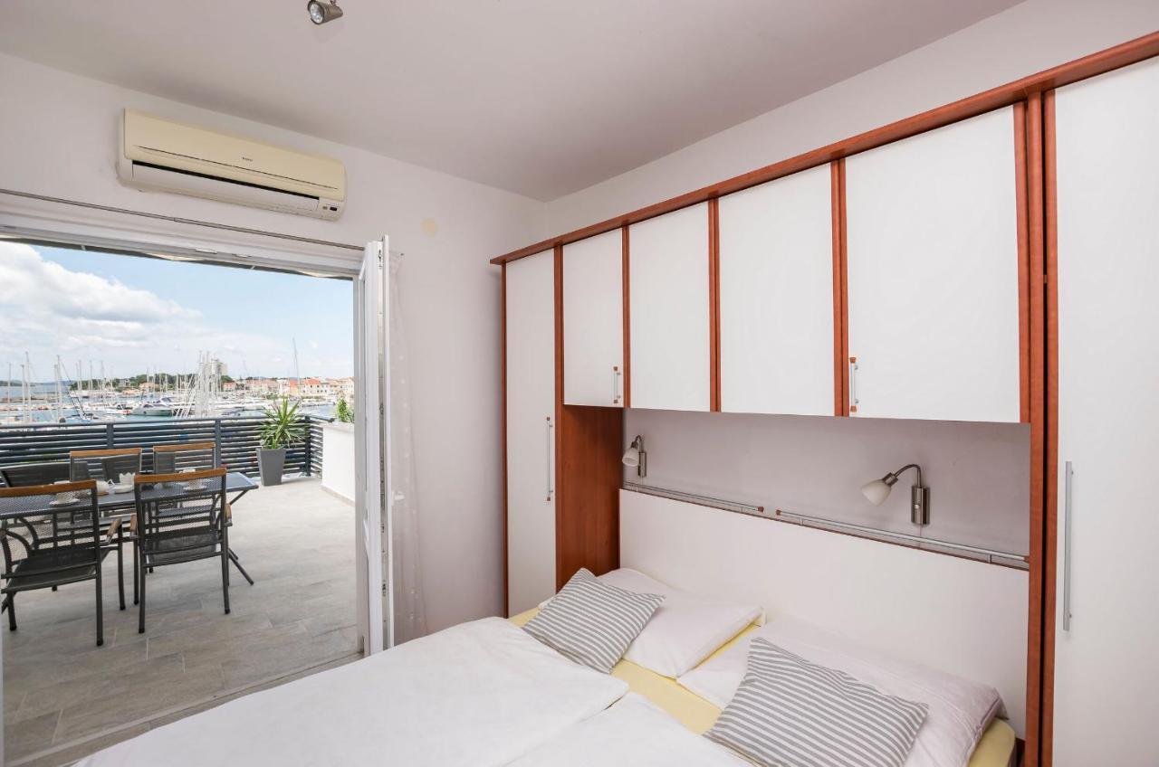 Apartments And Rooms Mare Водице Экстерьер фото