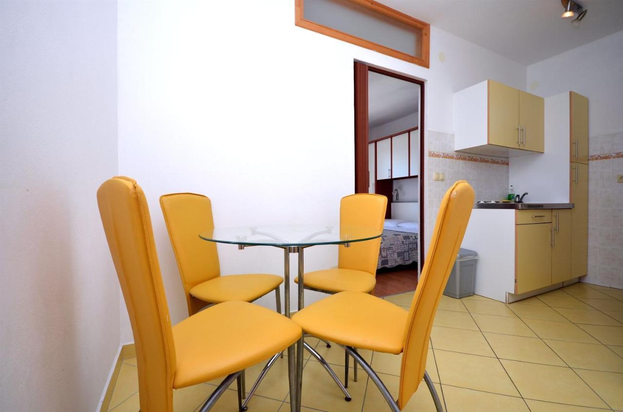 Apartments And Rooms Mare Водице Экстерьер фото