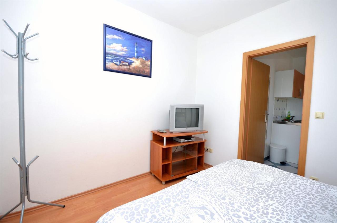 Apartments And Rooms Mare Водице Экстерьер фото