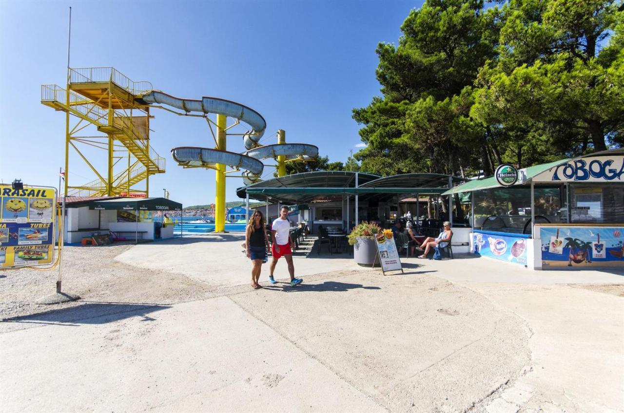 Apartments And Rooms Mare Водице Экстерьер фото